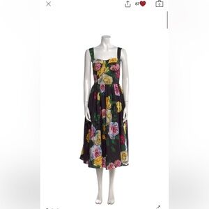 Dolce & Gabbana skirt size 8 US